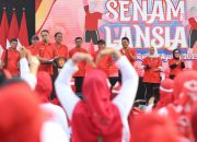 Ratusan Lansia Surabaya Ramaikan Balai Kota dengan Senam Sehat