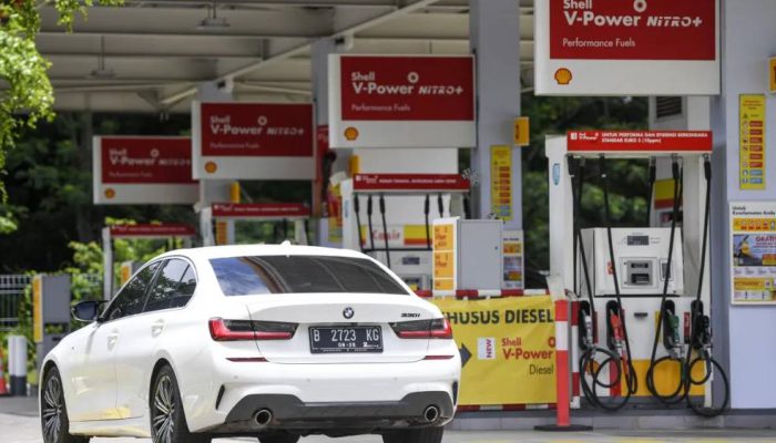 Stok BBM SPBU Swasta Kosong: Pemerintah Dorong Sinkronisasi Pasokan Pertamina.