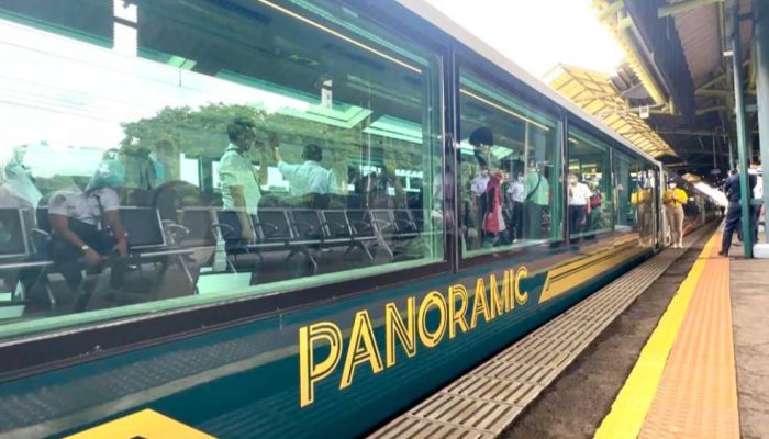 Kereta Panoramic KAI Catat Lonjakan Penumpang Sepanjang 2025