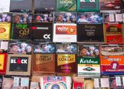 Ekonom UI Soroti Kenaikan Cukai Rokok: Efektif untuk Kesehatan, Berisiko Bagi Industri