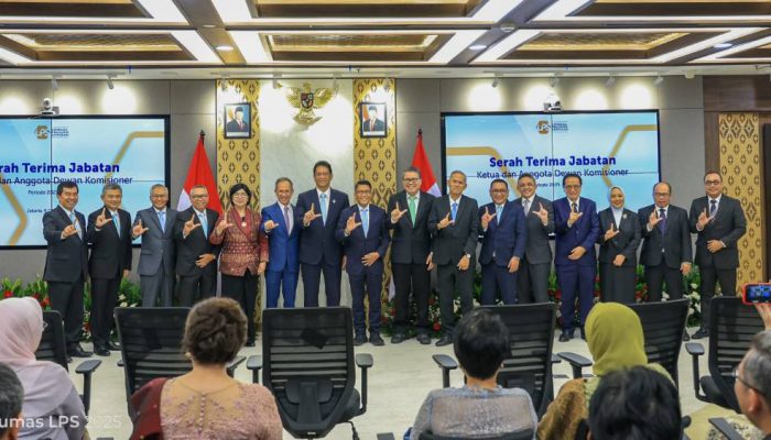 Presiden RI Prabowo Subianto Melantik Dewan Komisioner LPS Periode 2025 – 2030