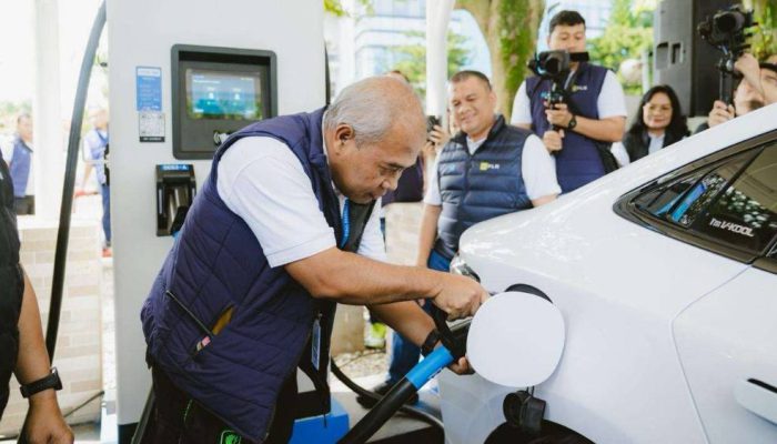 Jelang Nataru, PLN Uji SPKLU di Jalur Sumatra–Jawa