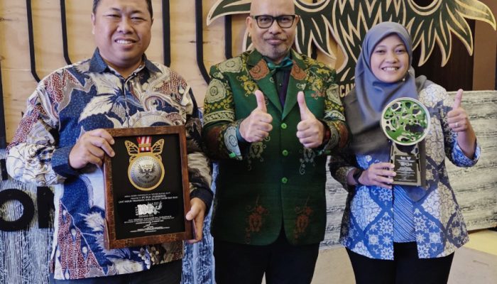 Komitmen Hijau Berbuah Prestasi, PLN UIT JBM Sabet Dua Penghargaan Platinum Indonesia Green Awards 2026