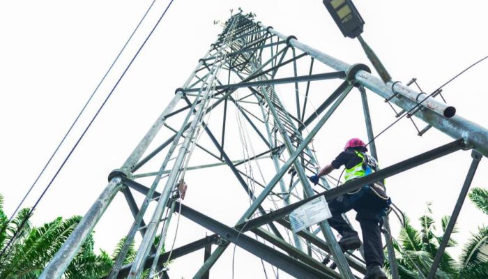 Trafik Data Nataru Melonjak Double Digit, Indosat Pastikan Jaringan Tetap Andal