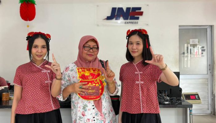 JNE Tebar Promo dan Kebahagiaan di Tahun Baru Imlek 2577