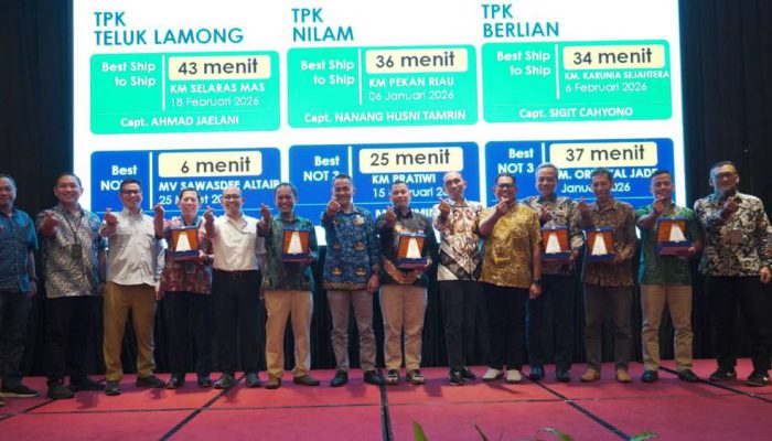 Terminal Teluk Lamong Gandeng KSOP Utama Tanjung Perak, Hadirkan EAZI dalam Transformasi Layanan Operasional Pelabuhan