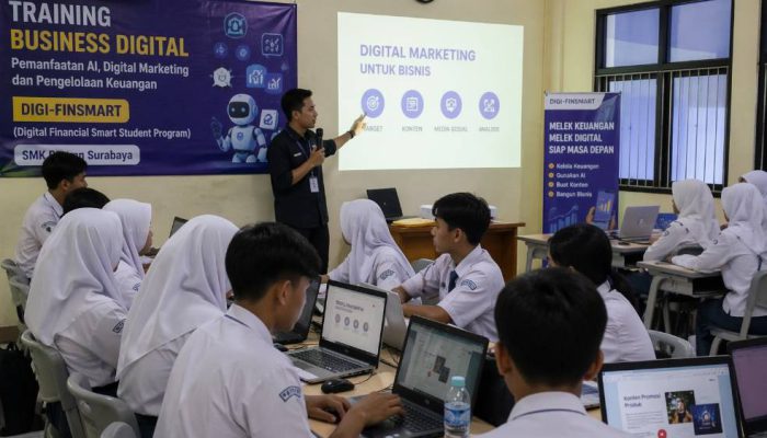 Inovasi DIGI-FINSMART FEB Undika Masuk Sekolah, Dorong Siswa SMK Surabaya Melek Keuangan dan AI