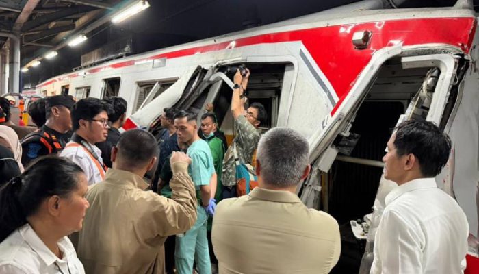 KAI Sebut Enam Orang Meninggal Dunia Akibat Kecelakaan Kereta di Bekasi