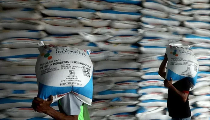 Diduga Selewengkan Uang Petani, Pupuk Indonesia Bekukan Izin Kios Pupuk Bersubsidi di Sulawesi