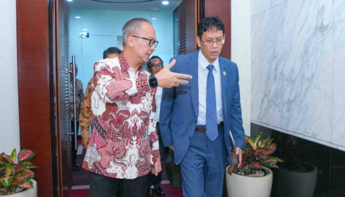 Akselerasi Pertumbuhan Industri Manufaktur, Agus Gumiwang Rapat dengan Purbaya