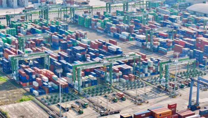 Terminal Teluk Lamong Makin Dilirik Global Shipping Line, Arus Internasional Naik 91 Persen