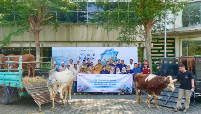 PT Terminal Teluk Lamong Perkuat Kepedulian Sosial Lewat Program Berbagi Kurban