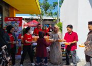 Ganti Kantong Plastik Sekali Pakai, Moorlife Bagi 5.000 Paket Daging Kurban dengan Wadah BPA-Free