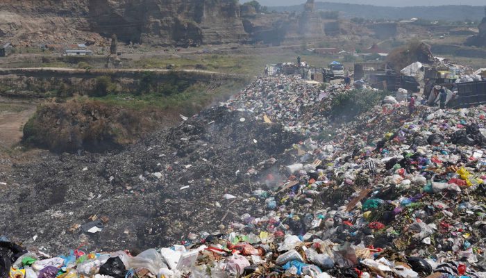 Retribusi Sampah Diduga Bocor hingga Rp 20 Miliar, Pemkot Semarang Perketat Pengawasan dan Penertiban