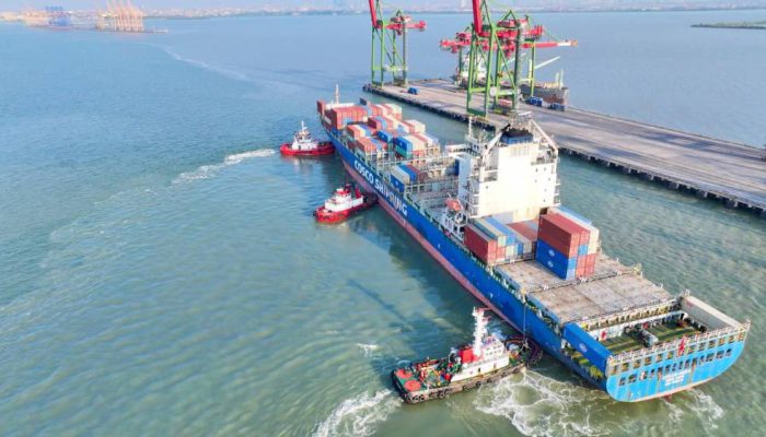 Terminal Teluk Lamong Kian Dilirik Pelayaran Global, Volume Peti Kemas Internasional Tumbuh 90 Persen