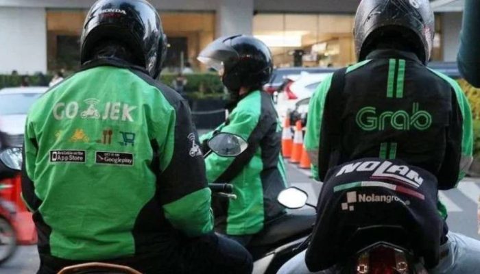 Dukung Kesejahteraan Mitra, Gojek dan Grab Pangkas Potongan Jadi 8 Persen