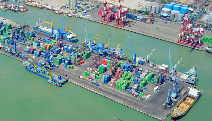 Terminal Teluk Lamong Tumbuh 13 Persen, Perkuat Jawa Timur sebagai Pusat Logistik Indonesia Timur