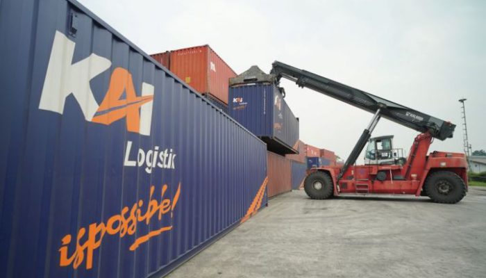 Layanan Tembus 2.428.471 Ton, Angkutan Peti Kemas KAI Tumbuh 19,35 Persen