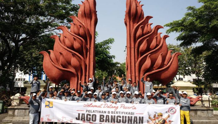Perkuat Kompetensi SDM, 103 Tenaga Konstruksi Jatim Ikuti Akademi Jago Bangunan