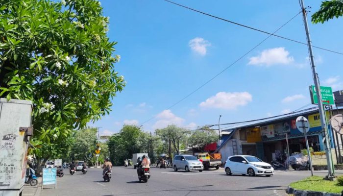 BMKG Juanda Prakirakan Cuaca Surabaya Raya Cerah Terik Hari Ini, Suhu Tembus 33°C
