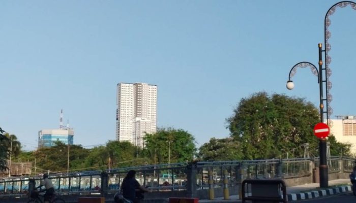 BMKG: Awal Pekan, Surabaya dan Sekitarnya Diprakirakan Cerah Berawan Tanpa Potensi Hujan