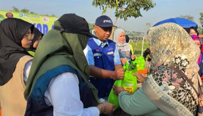 TPS Kolaborasi dengan Baksose Suroboyo, Program DOKAR Bantu Warga Lakarsantri Akses Pangan Bergizi