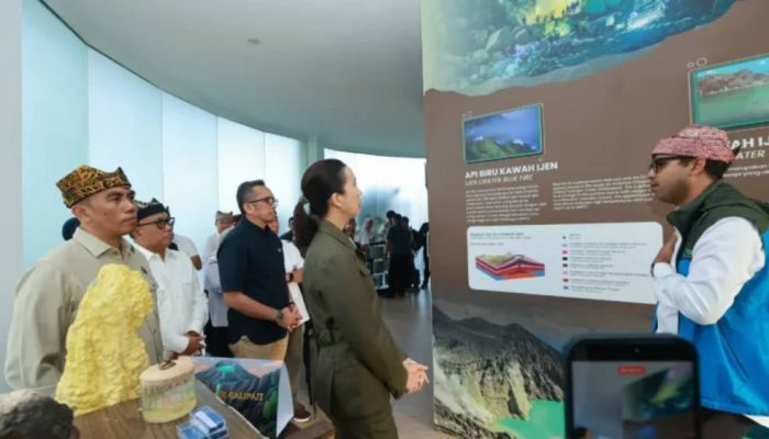 Menpar Ajak Seluruh Pemangku Kepentingan Kawal Green Card Geopark Ijen