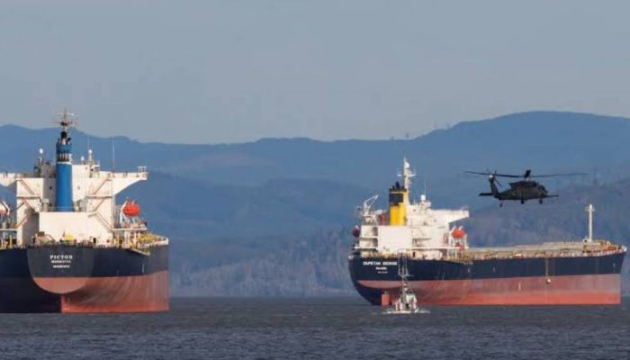Harga Minyak Global Turun Usai AS dan Iran Saling Tunda Serangan