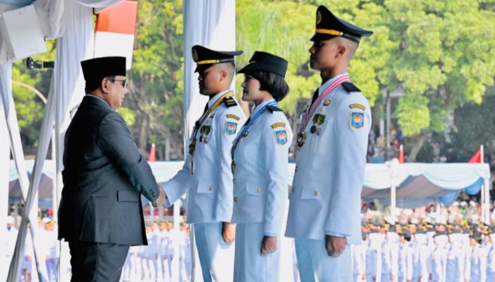 Lantik 1.204 Pamong Praja Muda IPDN, Prabowo Tekankan Pengabdian untuk Rakyat