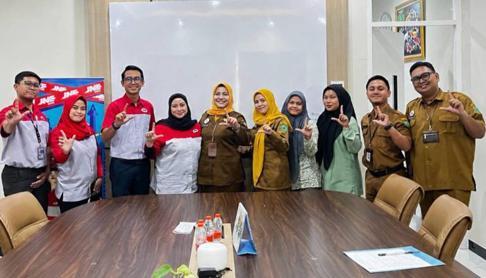 JNE Sidoarjo Gandeng RSUD Sidoarjo Barat, Hadirkan Layanan Antar Obat ke Rumah Mulai Rp18 Ribu