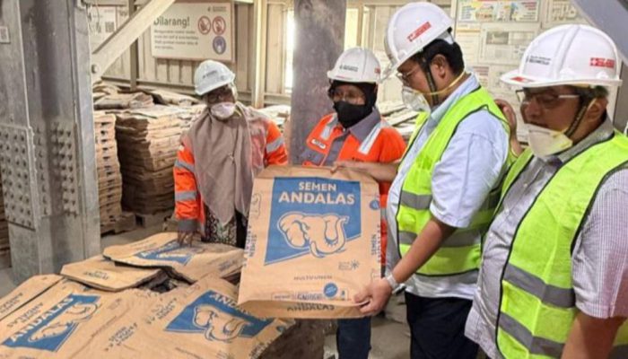 Dari Strategi ke Eksekusi, Direktur Operasi SIG Tinjau Langsung Optimalisasi Produksi dan Distribusi Semen di Aceh