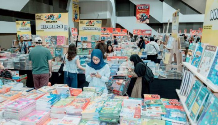 Rayakan HUT ke-81 Kemerdekaan RI, Bazar Buku Internasional Big Bad Wolf Books Gelar X-Treme Sale di Surabaya