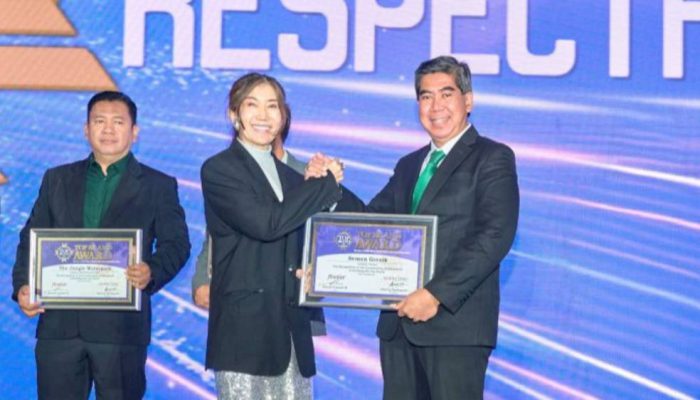 Kepercayaan Konsumen Antar Semen Gresik Raih Top Brand Award 2026