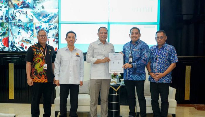 Bertemu Tim Kementerian Investasi, Ini yang Disampaikan Wali Kota Surabaya
