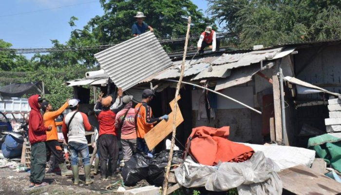 Pemkot Surabaya Tata Aktivitas Perdagangan di Jalan Pucang Anom