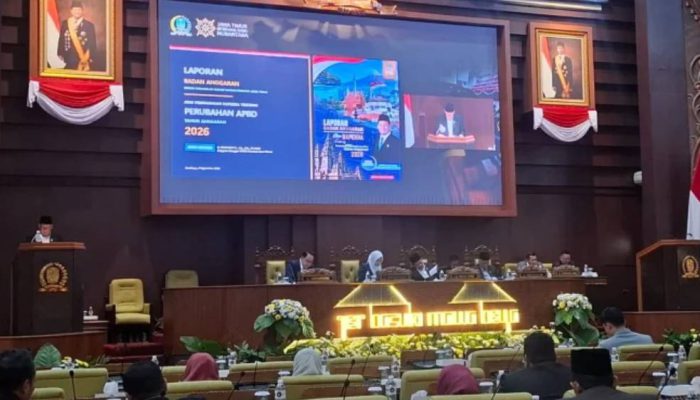 Pendapatan Jatim Ditarget Rp26,529 Triliun, Banggar Dorong Penguatan Kemandirian Fiskal
