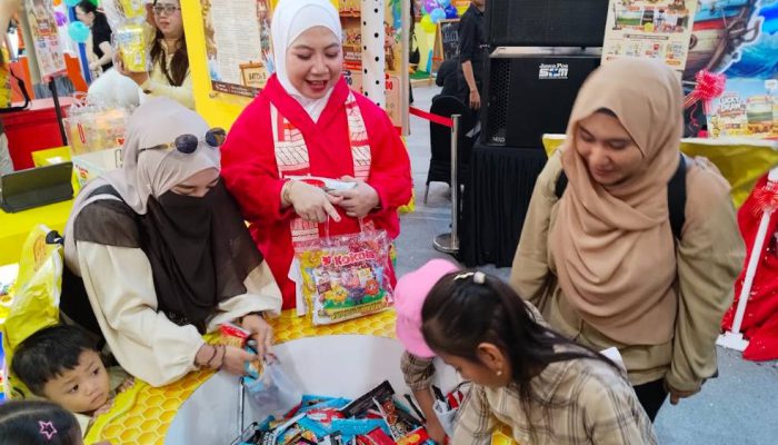 Kokola Ajak Pengunjung All You Can Take Biskuit Sebanyak-banyaknya di Edu Fun West 2026