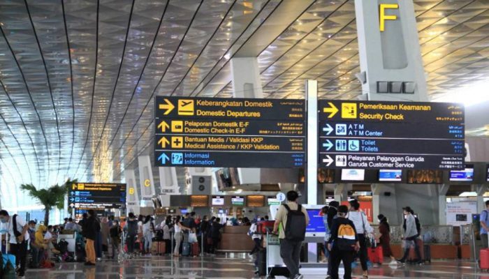 Bandara Soetta Ditutup Imbas Erupsi Anak Krakatau