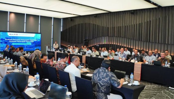 Terminal Teluk Lamong Catat Kinerja Zona EAZI, Rata-Rata STS TPK Nilam 2 Jam 53 Menit