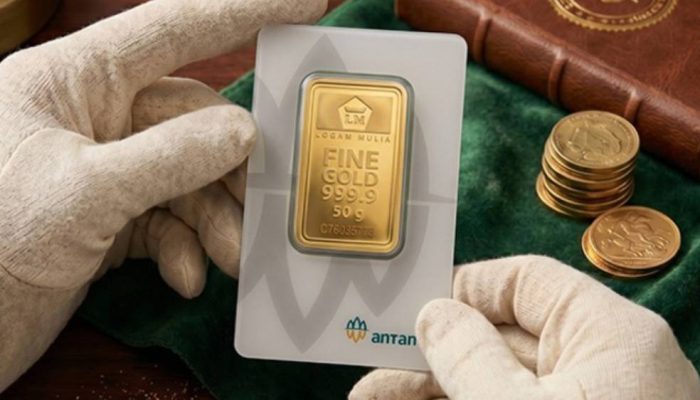 Harga Emas Antam Hari Ini Turun Rp 13.000 per Gram, Beli Atau Jual?