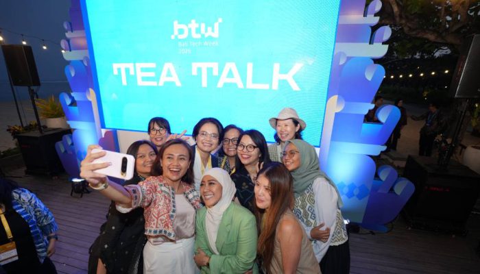 Tiga Srikandi TelkomGroup Hadirkan Perspektif Kepemimpinan Perempuan di Bali Tech Week 2026